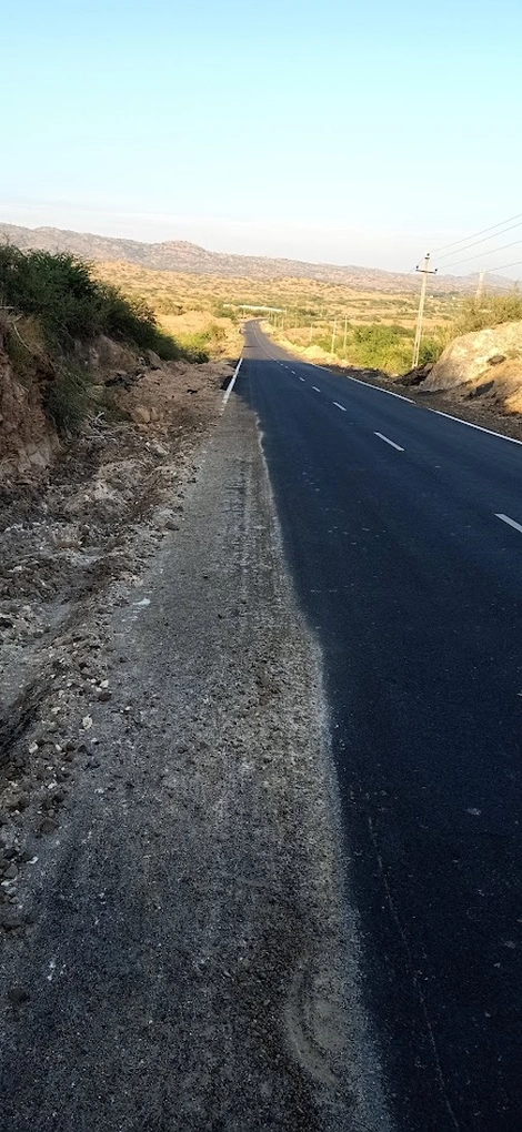 Scenic road near Lodai in Kutch Gujarat